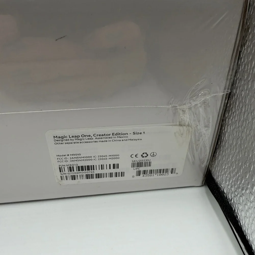 Magic Leap One Creator Edition Size 1 AR VR Headset M9010 New Sealed